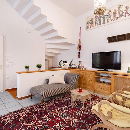 Athenian Getaway Villa In Plaka With Acropolis View By Athenian Homes المظهر الخارجي الصورة